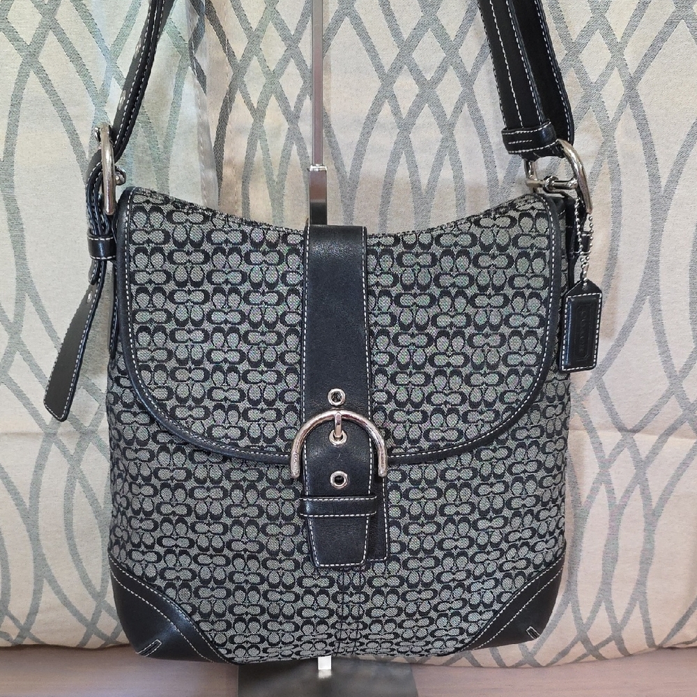Coach Hampton Black and Gray Patterned Shoulder Vintage Bag EUC